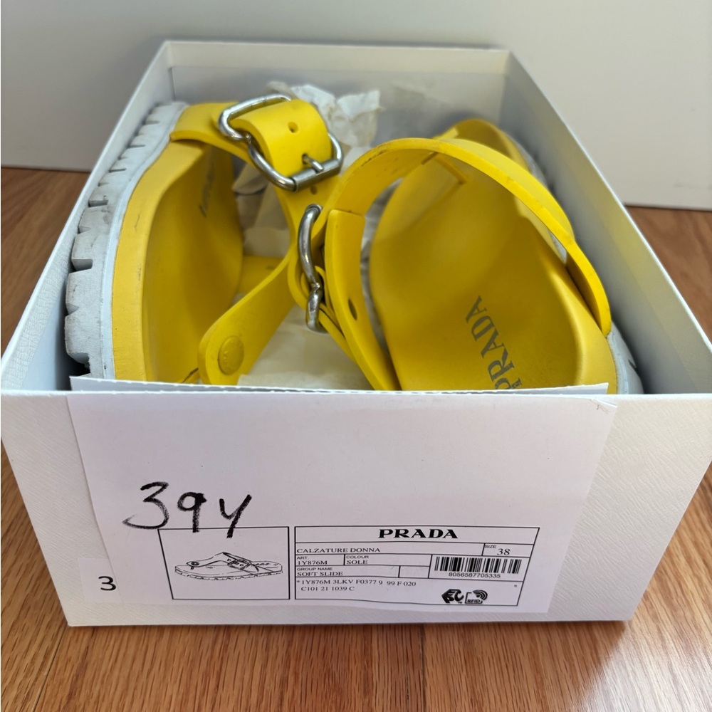 Prada rubber sandal - Birkenstock style - Picture 4 of 8
